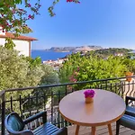 Hill House Adult Only Kaş