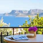 Hill House Adult Only 4*