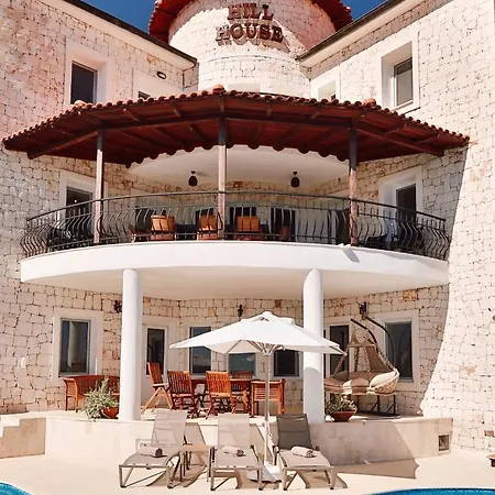Hill House Adult Only Otel