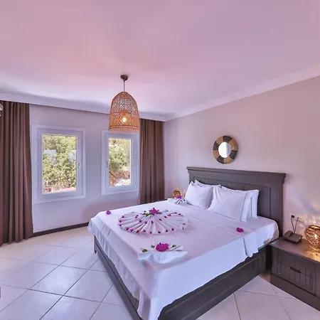 Hill House Adult Only 4* Kaş