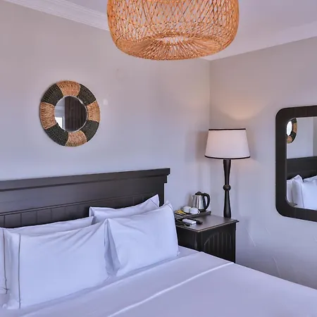 Hill House Adult Only Otel