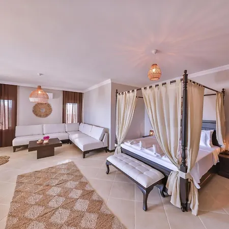 Hotel Hill House Adult Only 4*