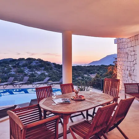 Otel Hill House Adult Only