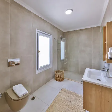 Hill House Adult Only Ξενοδοχείο 4*