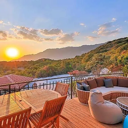 Hill House Adult Only Kaş