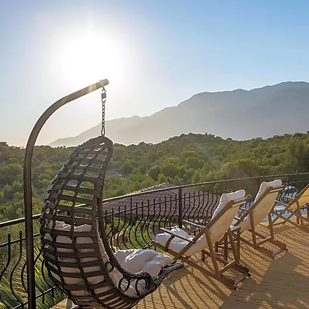 Hill House Adult Only 4*