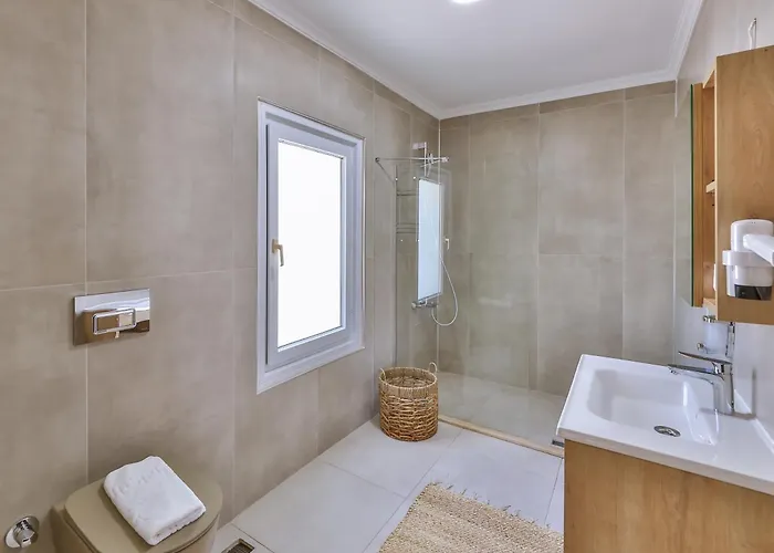 Hill House Adult Only Hotel 4*